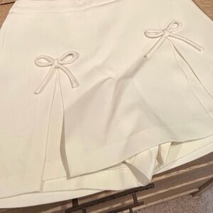 Vici White Skort with Bow Accents